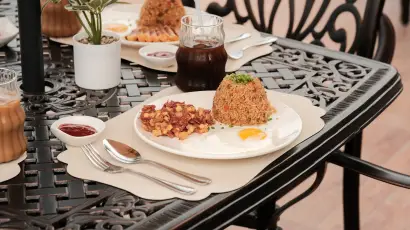 BREAKFAST_MEAL_OUTSIDE_SHOTS_011